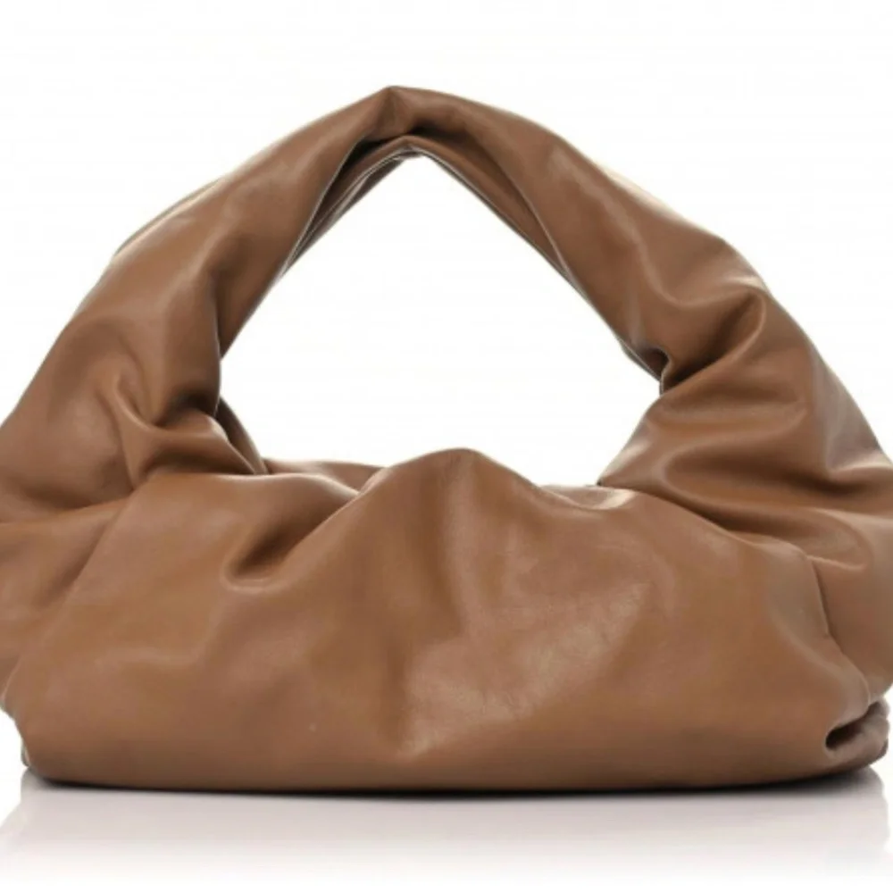 Bottega Veneta "The Pouch" BNWT - Picture 2 of 9